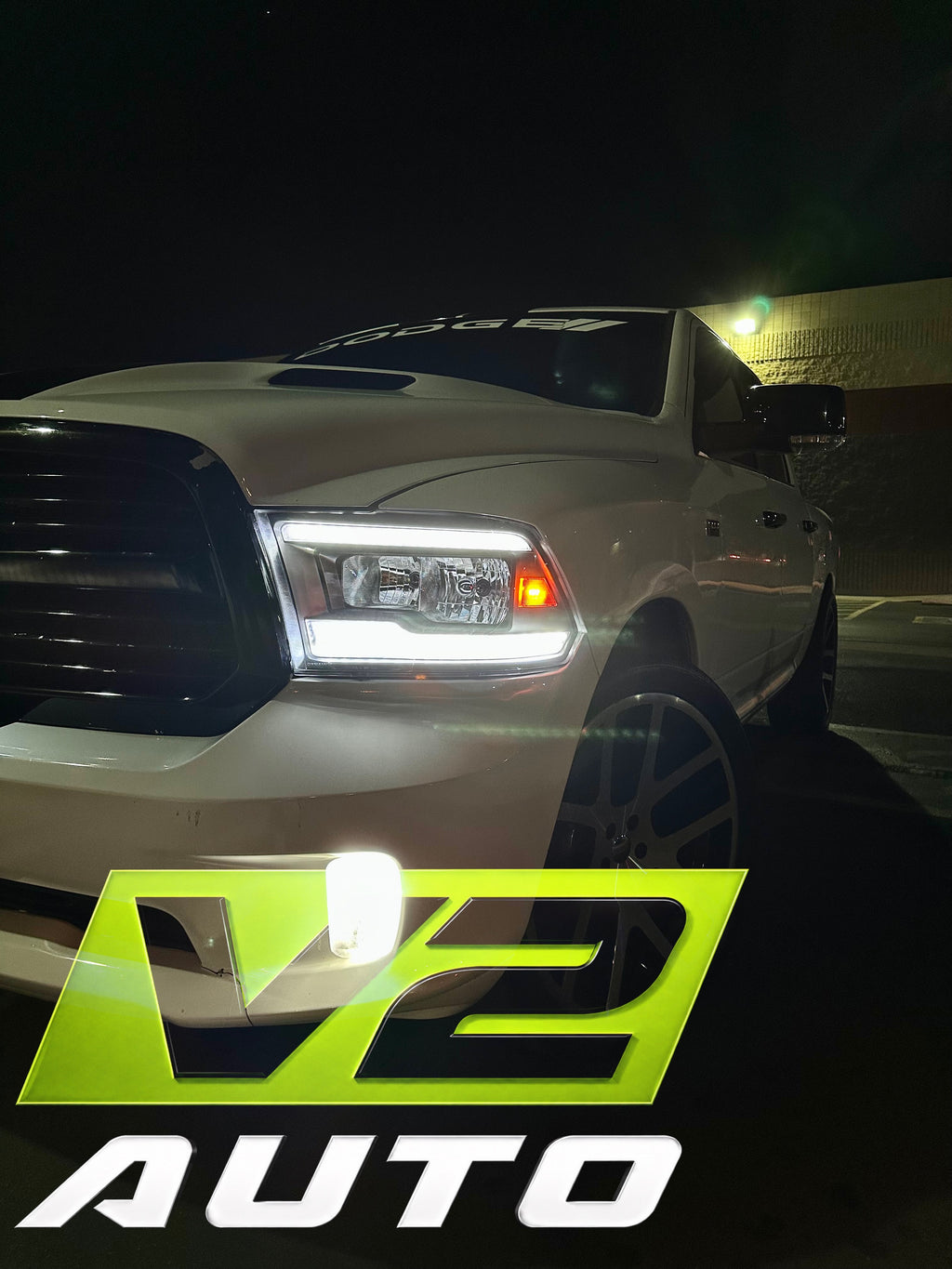 09-18 Dodge Ram DUAL SEQUENTIAL LED Reflector Headlights