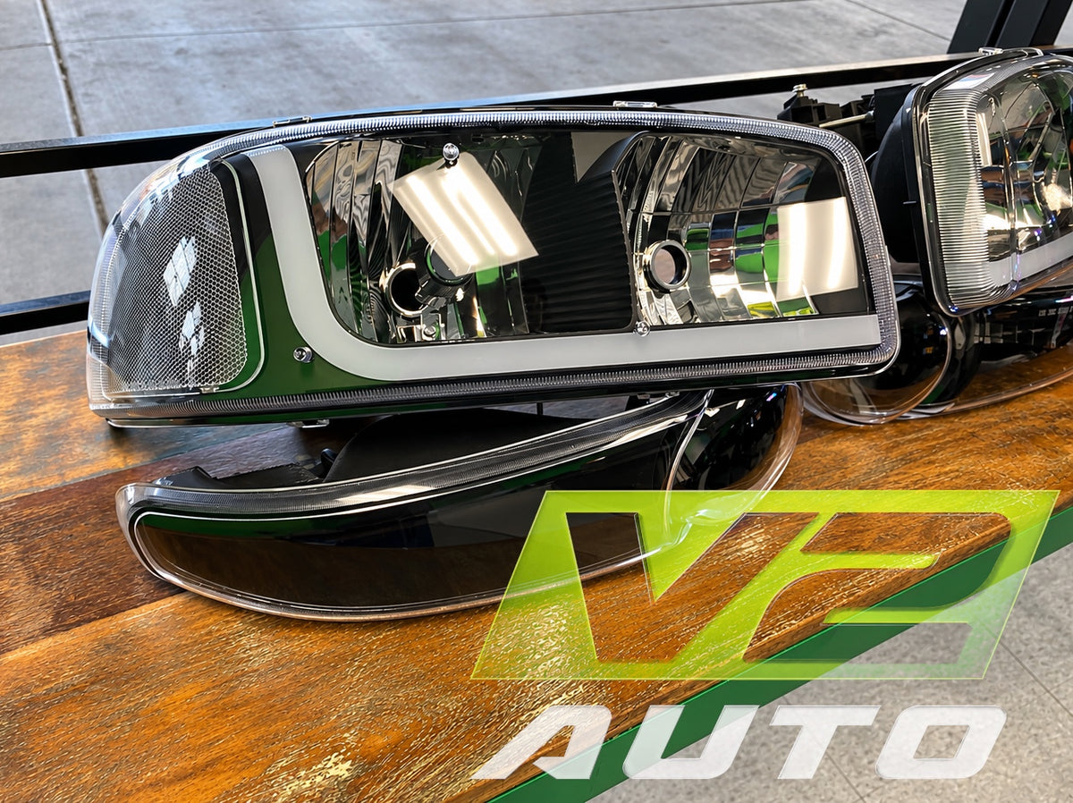 99-06 GMC Sierra Yukon "L Bar" Headlights