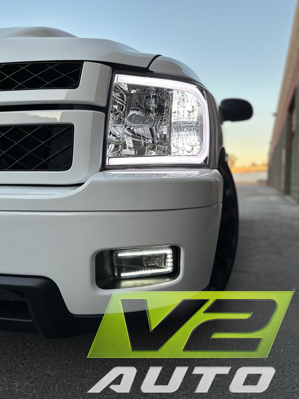 07-13 Chevy Silverado LED DRL "BIG C” Bar Reflector Headlamps