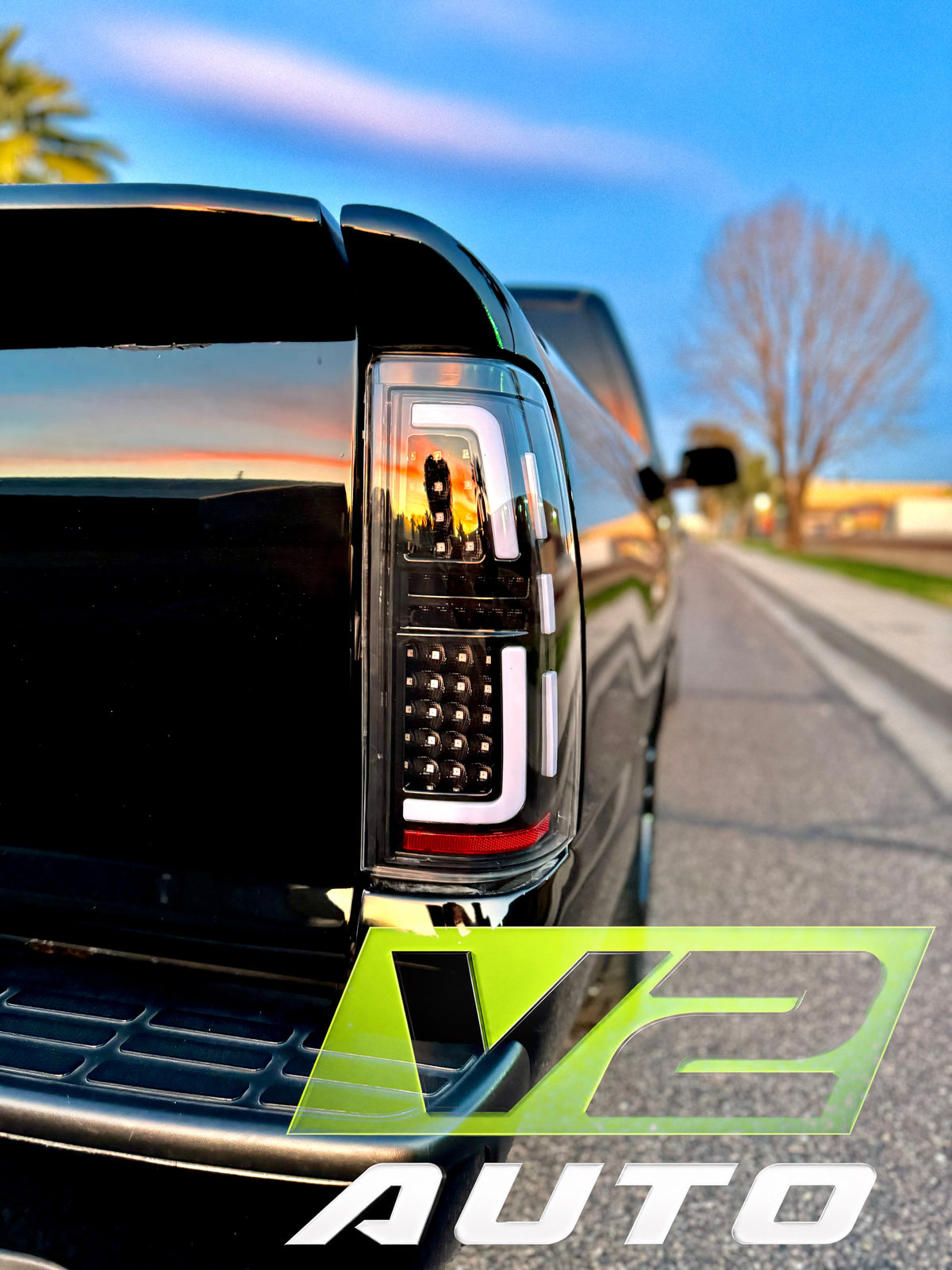 1999-2006 Chevy Silverado GMC Sierra LED “Big C” Bar Tail Lamps