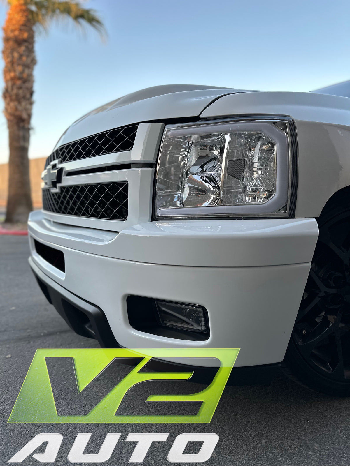 07-13 Chevy Silverado "Switchback Sequential Big C Reflector" Headlights