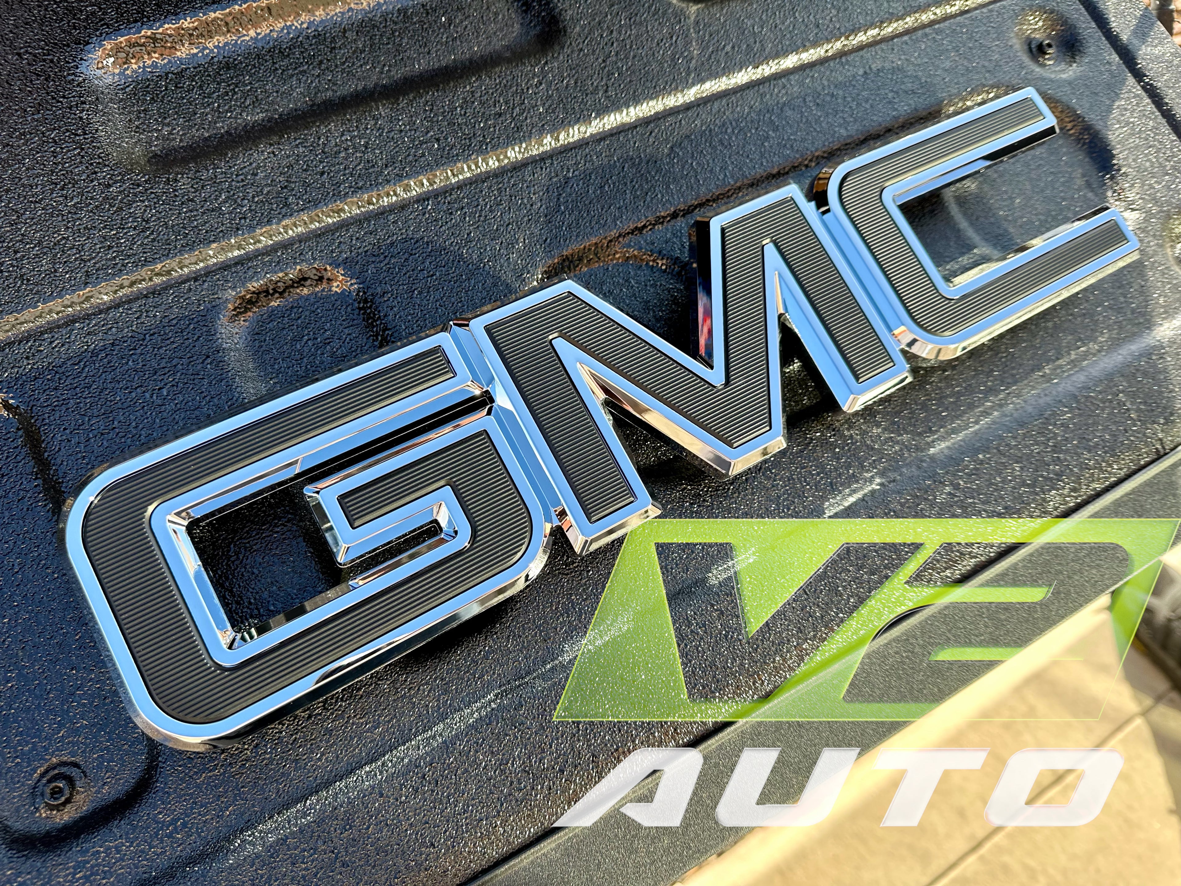 GMC Emblem for 88-98 OBS and 99-06 Sierra Yukon