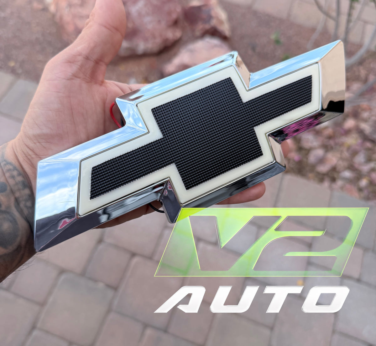 99-02 LED Chevy Silverado / 00-06 Tahoe Suburban Bowtie “Style 1” Emblem