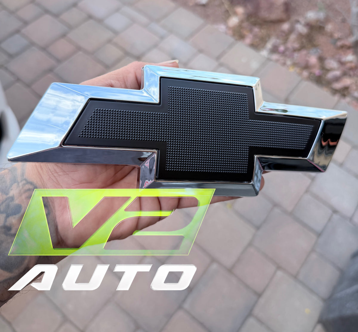 99-02 Chevy Silverado / 00-06 Tahoe Suburban Bowtie “Style 1” Emblem