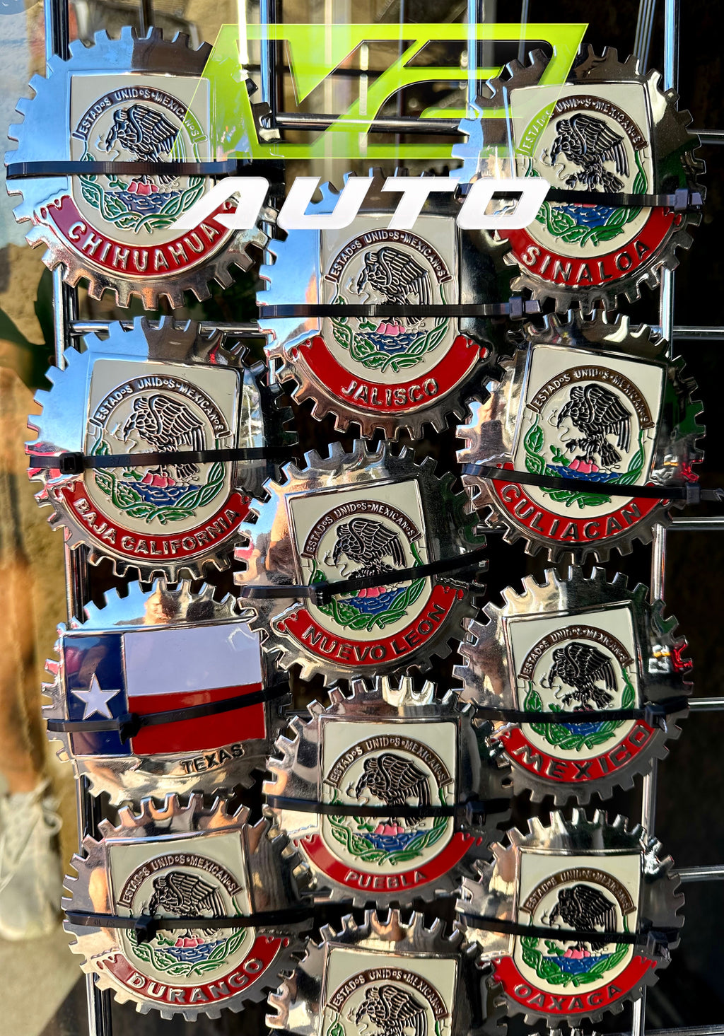 Mexico / U.S. Grill Badges