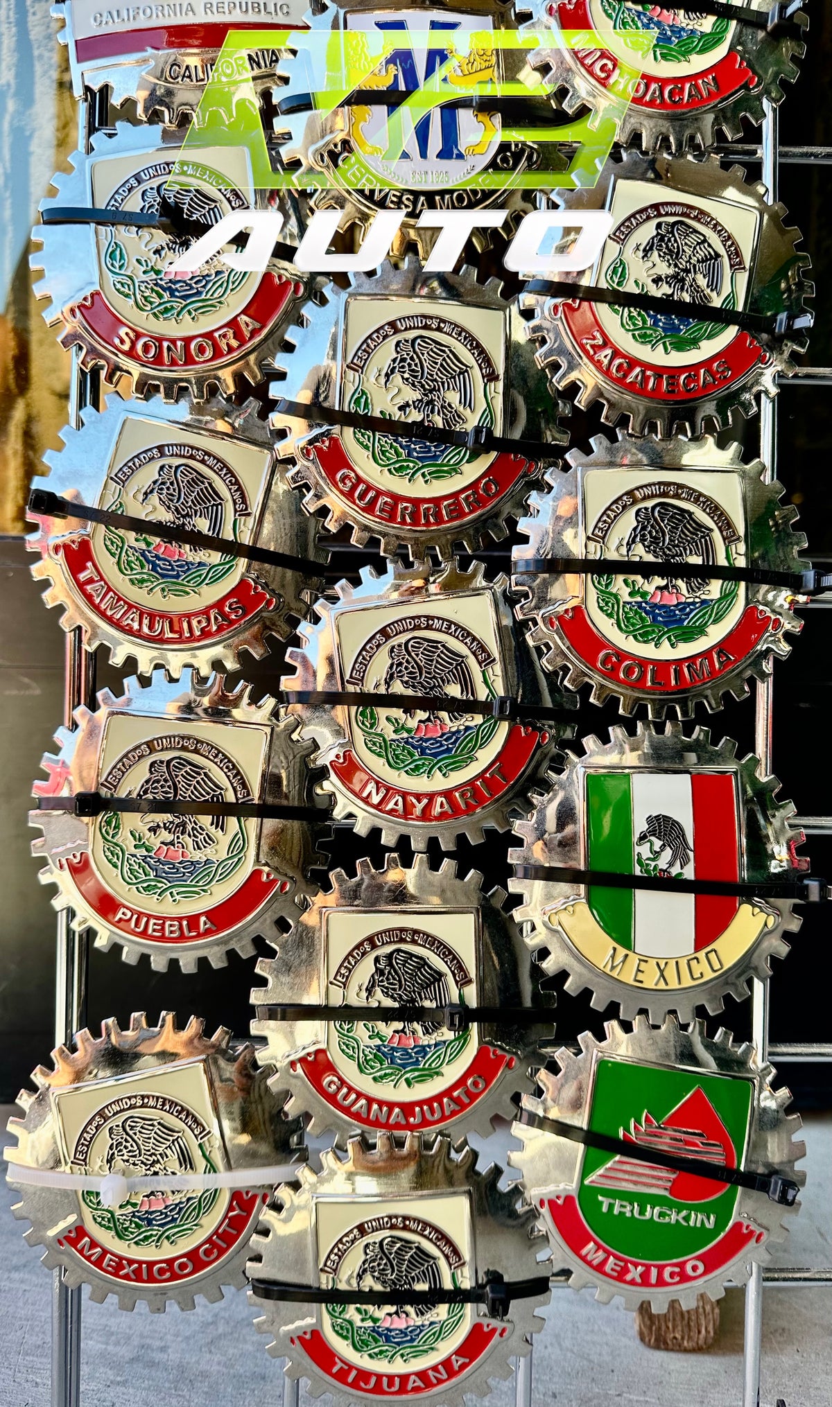 Mexico / U.S. Grill Badges